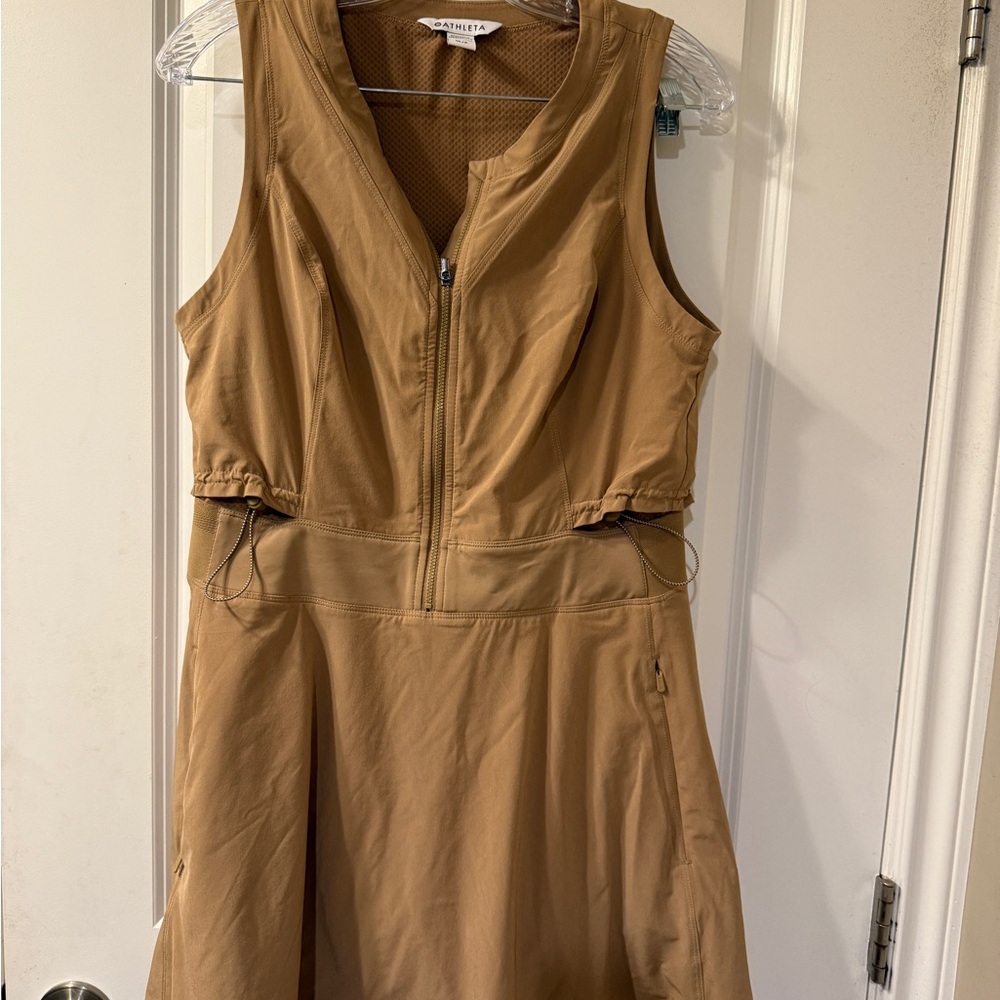 Athleta Women's  Venture Out Tan Dress size 10